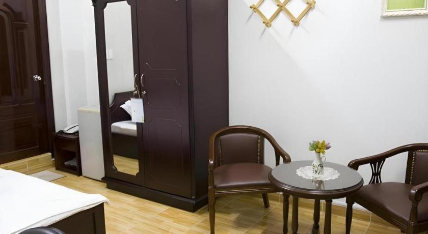 Spring Hotel Кан То Екстериор снимка