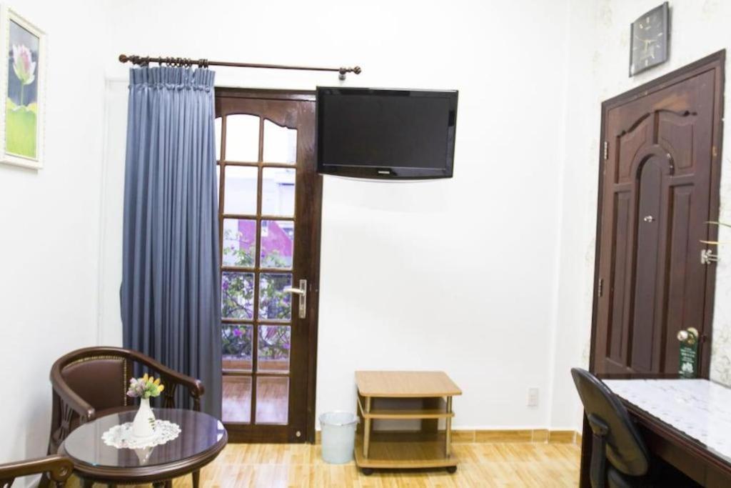 Spring Hotel Кан То Екстериор снимка