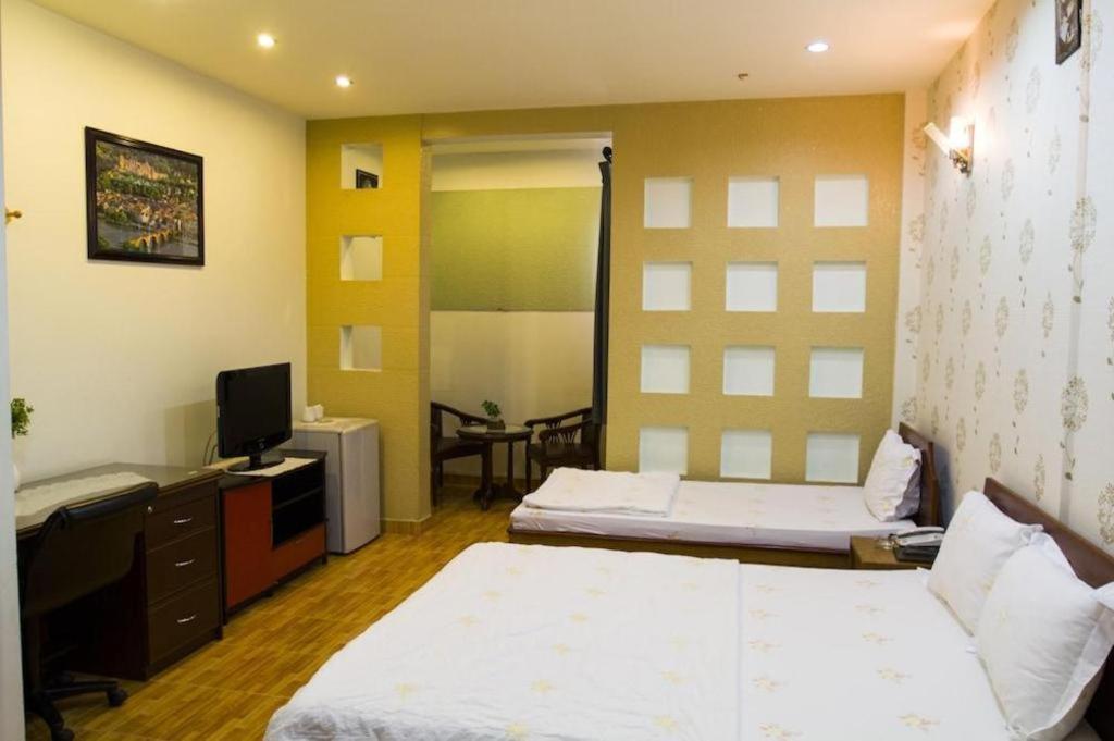 Spring Hotel Кан То Екстериор снимка